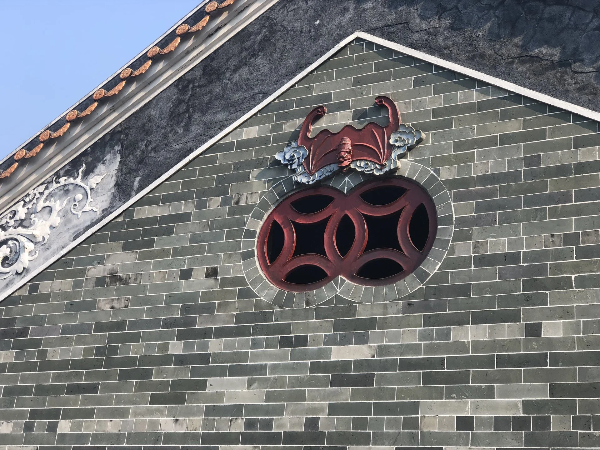 三雕两塑 — 陶塑